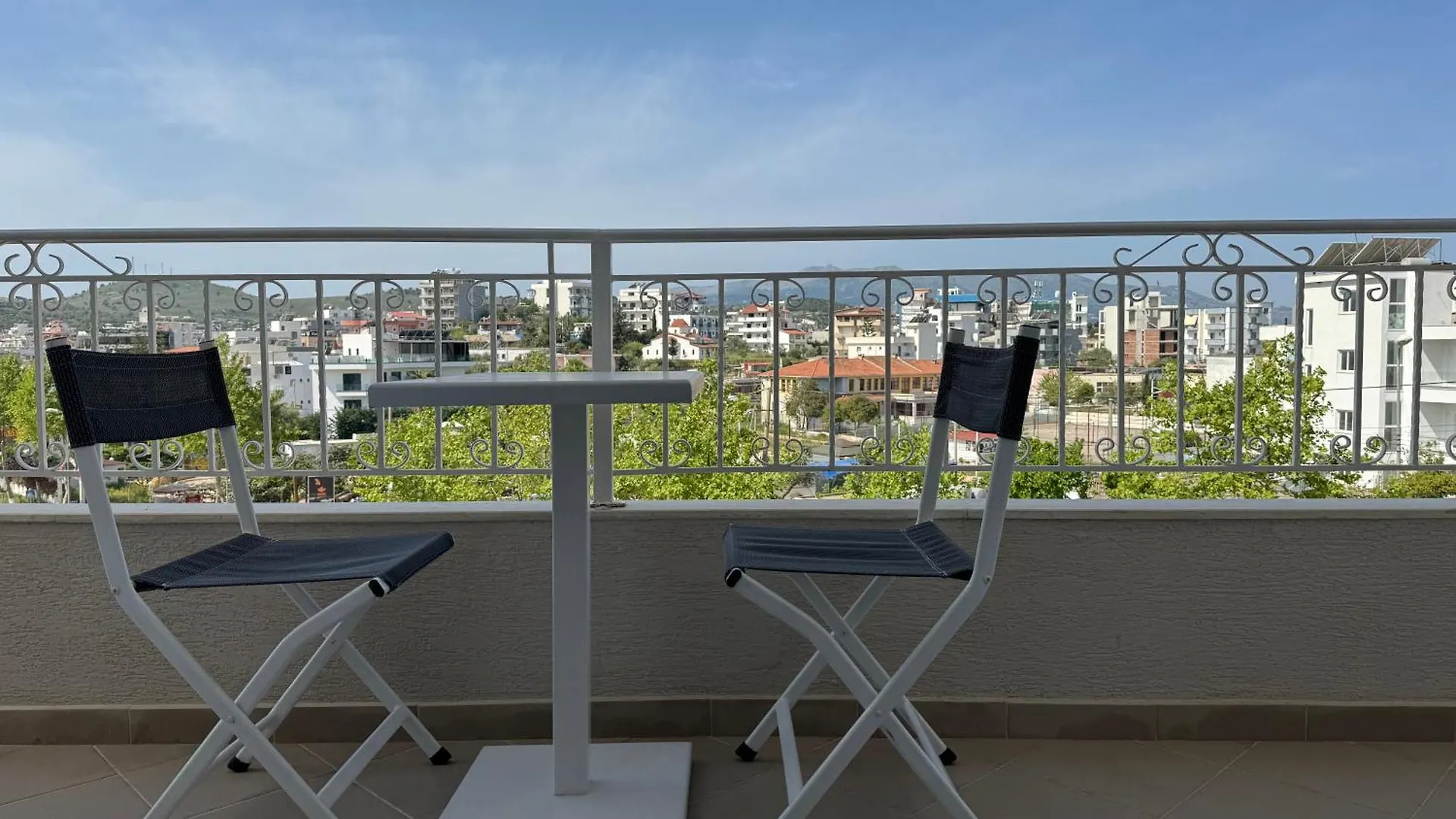 Guest house Villa August Ksamil